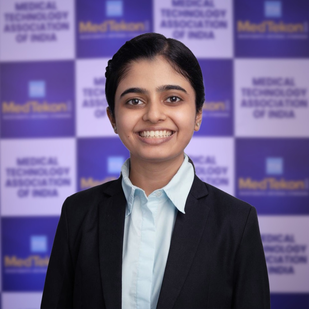 Dr. Damini Bisen